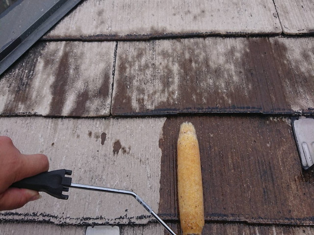 リフォーム　屋根塗装　下塗り