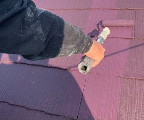 リフォーム　屋根塗装　上塗り　仕上げ塗り