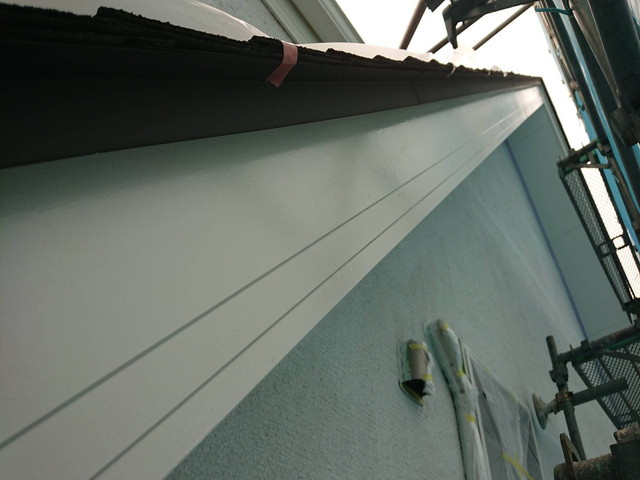 外壁塗装　付帯部塗装　破風板