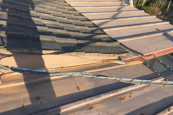 前橋市　塗装　屋根　トタン屋根