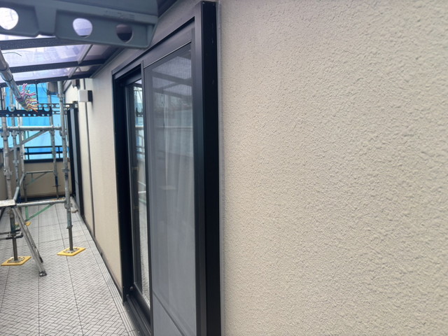 シーリング充填作業