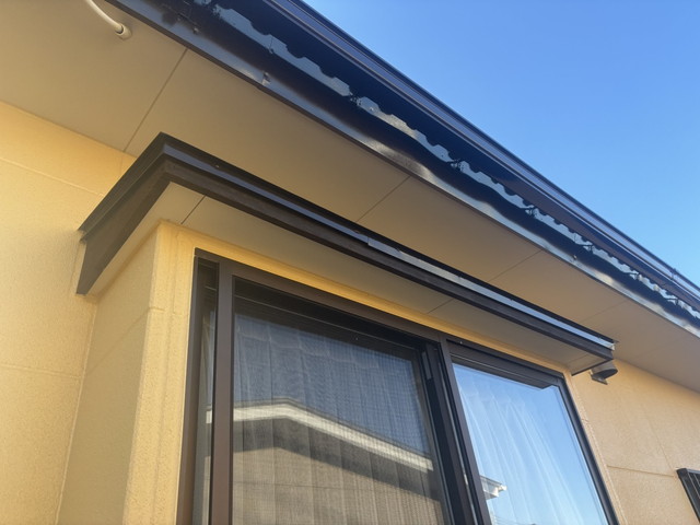 霧除け庇塗装作業