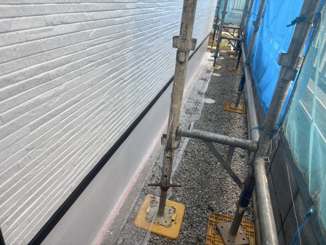 基礎下塗り作業